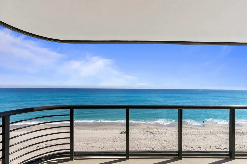 250 S Ocean 4e Boulevard Boca Raton FL 33432