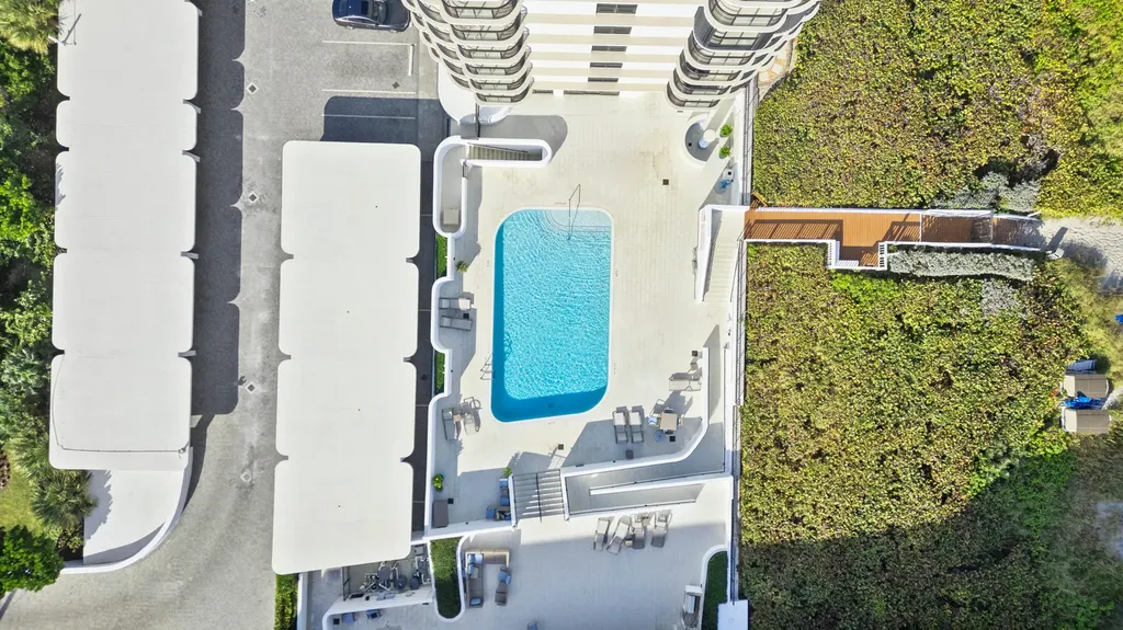 250 S Ocean 4e Boulevard Boca Raton FL 33432