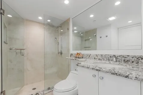 250 S Ocean 4e Boulevard Boca Raton FL 33432