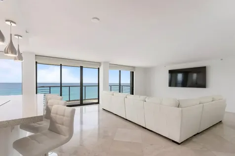 250 S Ocean 4e Boulevard Boca Raton FL 33432