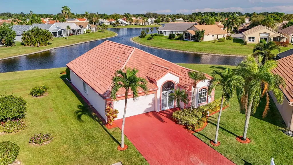 7957 Stirling Bridge Boulevard S Delray Beach FL 33446