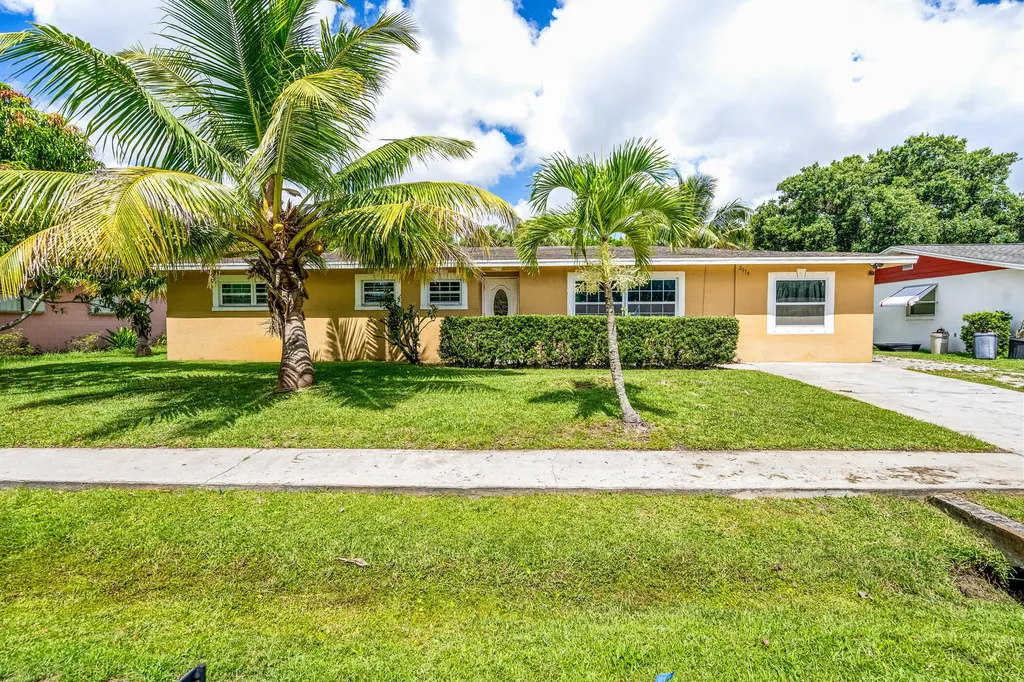 2919 Sherwood Lane Fort Pierce FL 34982