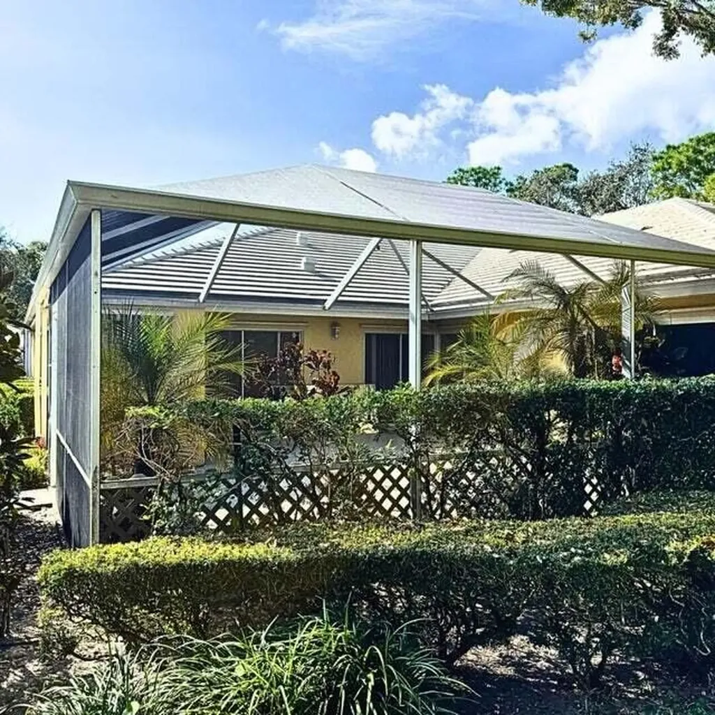 2602 Lakemont Court Palm Beach Gardens FL 33403