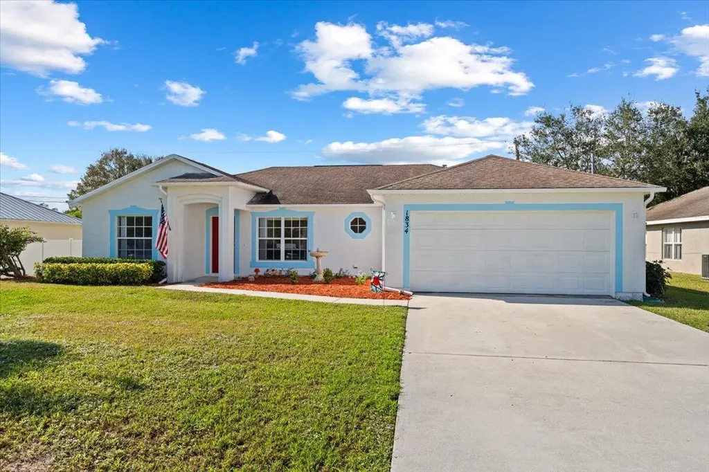 1834 SW Davis Street Port St Lucie FL 34953