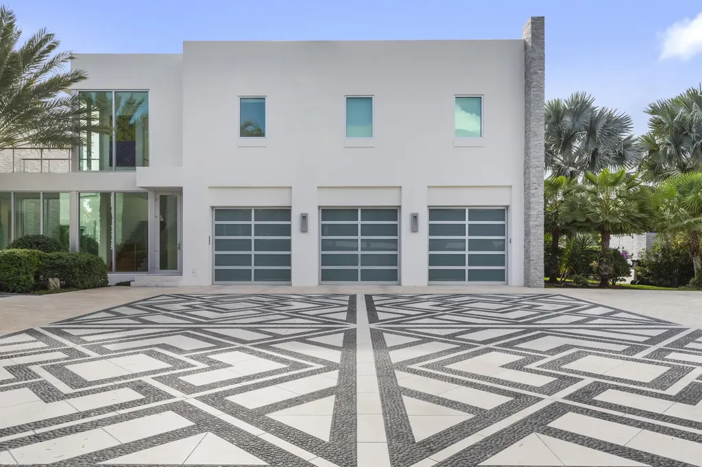 7810 S Flagler Drive West Palm Beach FL 33405