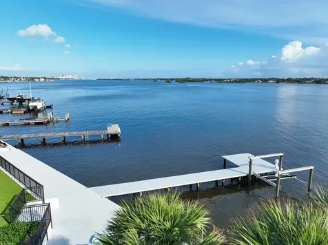 7810 S Flagler Drive West Palm Beach FL 33405