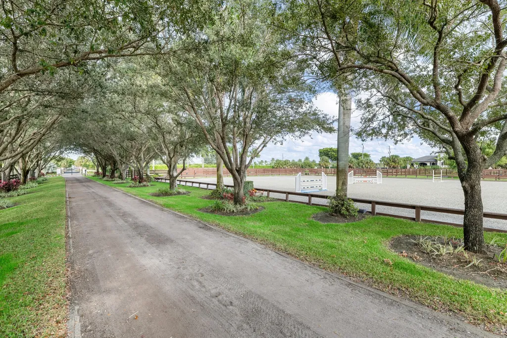 14750 Palm Beach Point Boulevard Wellington FL 33414