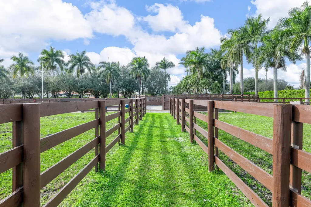 14750 Palm Beach Point Boulevard Wellington FL 33414