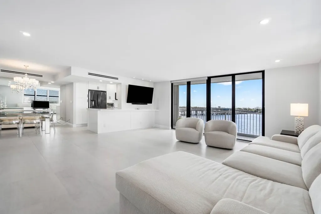2860 S Ocean Boulevard Palm Beach FL 33480