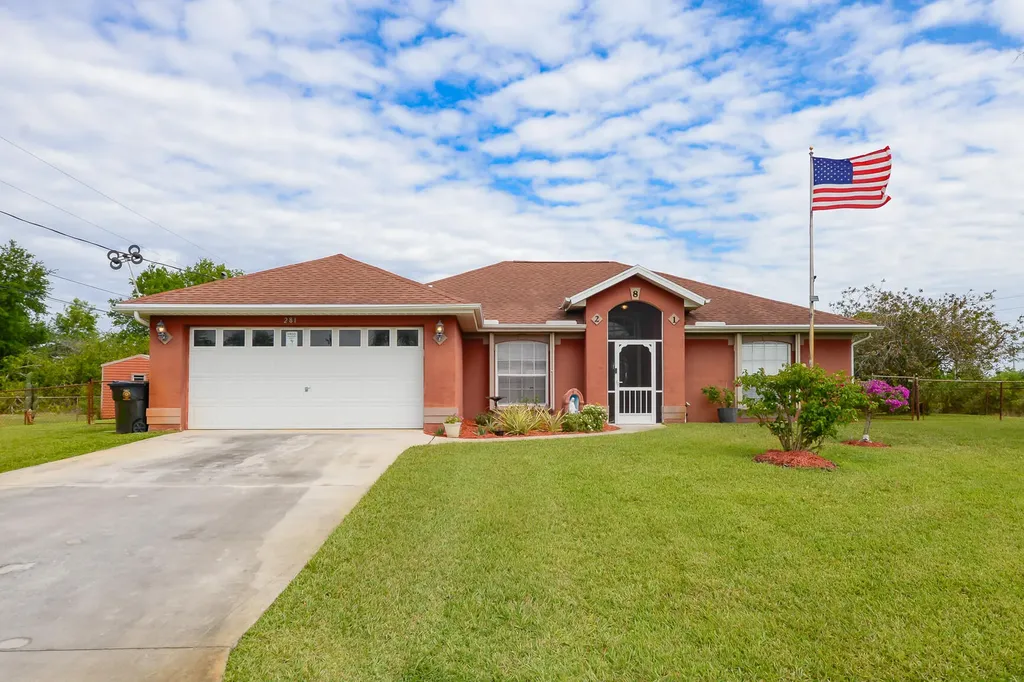 281 SW Undallo Road Port St Lucie FL 34953
