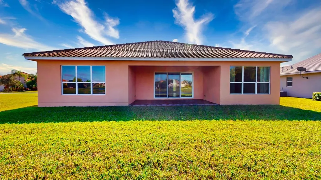 12074 SW Bayberry Avenue Port St Lucie FL 34987