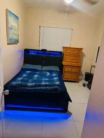 833 Briggs Street West Palm Beach FL 33405