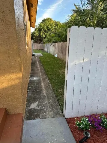 833 Briggs Street West Palm Beach FL 33405