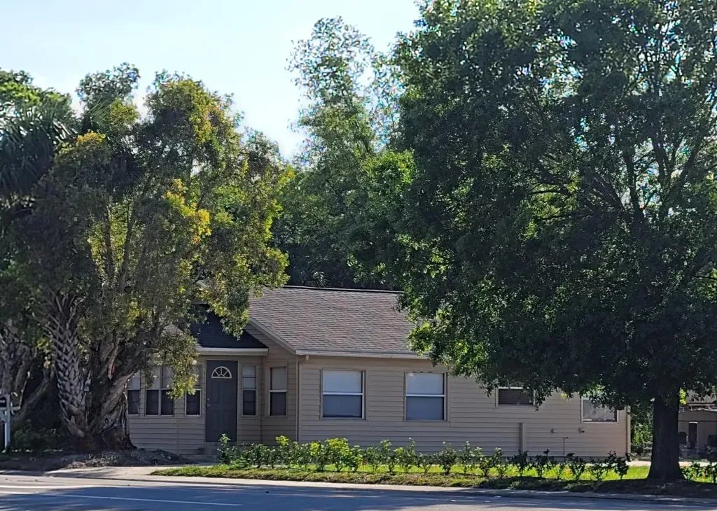 1207 S 25th Street Fort Pierce FL 34947