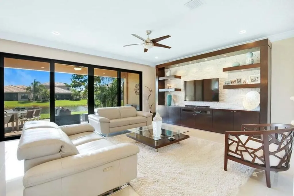 14604 Alabaster Avenue Delray Beach FL 33446