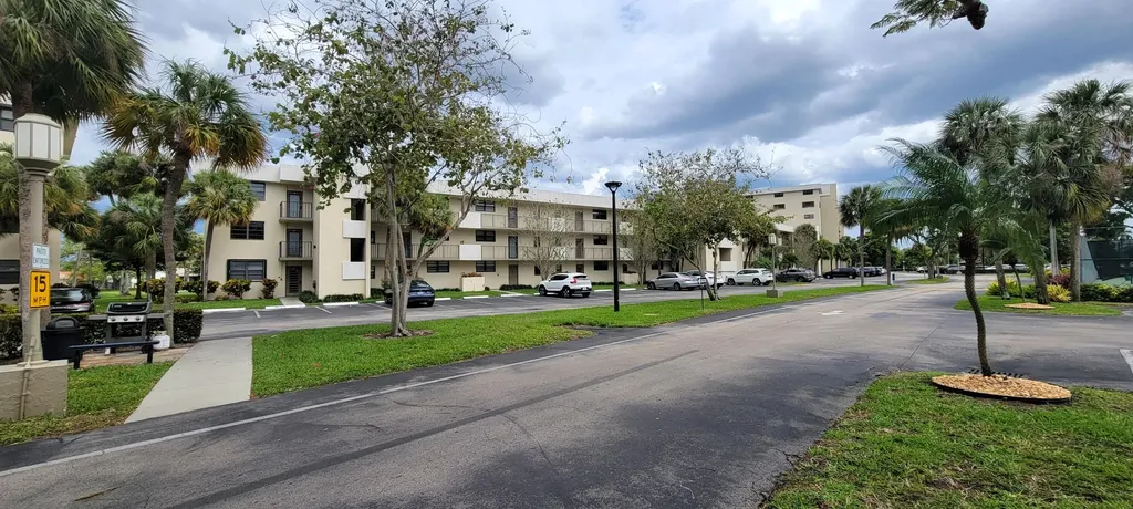 2420 Deer Creek Country Club Boulevard Deerfield Beach FL 33442