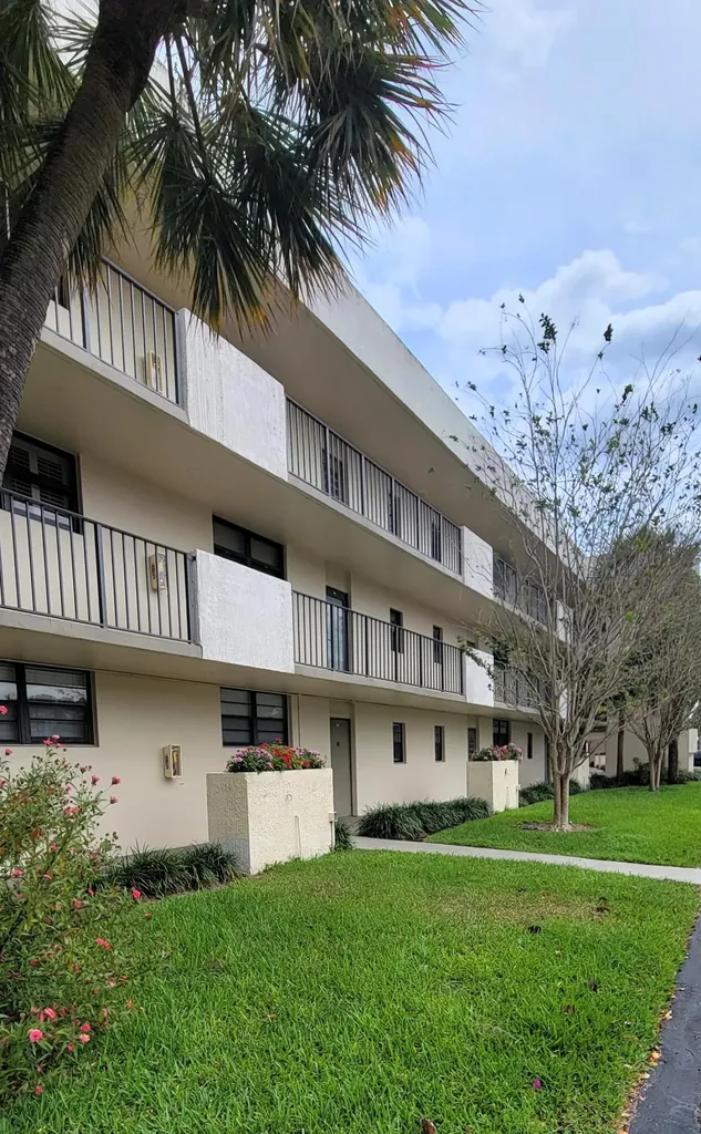 2420 Deer Creek Country Club Boulevard Deerfield Beach FL 33442