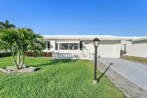 1009 SW 16th Street Boynton Beach FL 33426