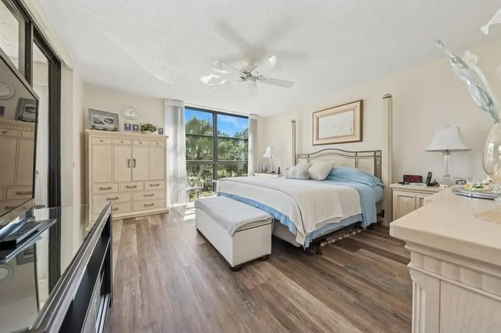6562 Boca Del Mar Drive Boca Raton FL 33433