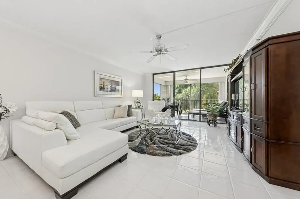 6562 Boca Del Mar Drive Boca Raton FL 33433