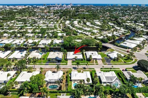 976 SW Mulberry Way Boca Raton FL 33486