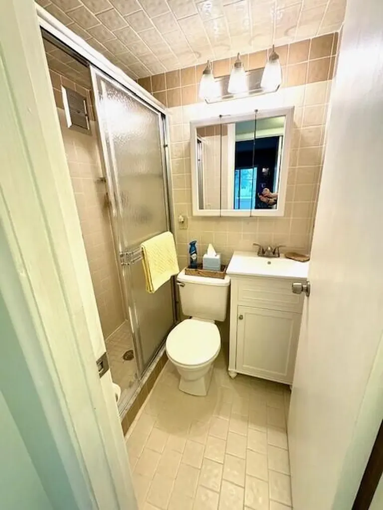 120 Dorchester F West Palm Beach FL 33417
