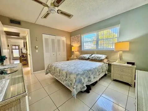 120 Dorchester F West Palm Beach FL 33417