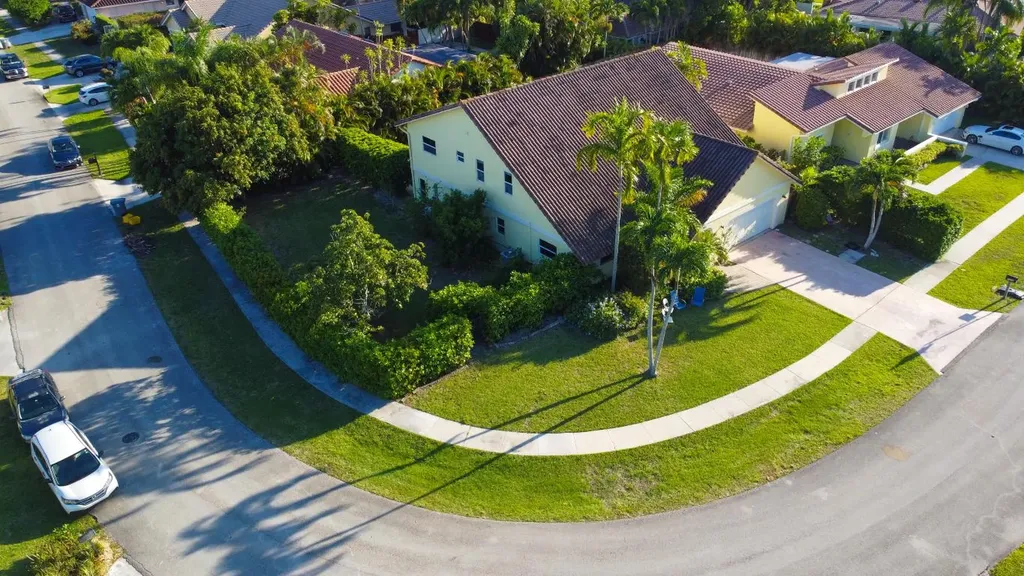 7060 San Sebastian Circle Boca Raton FL 33433