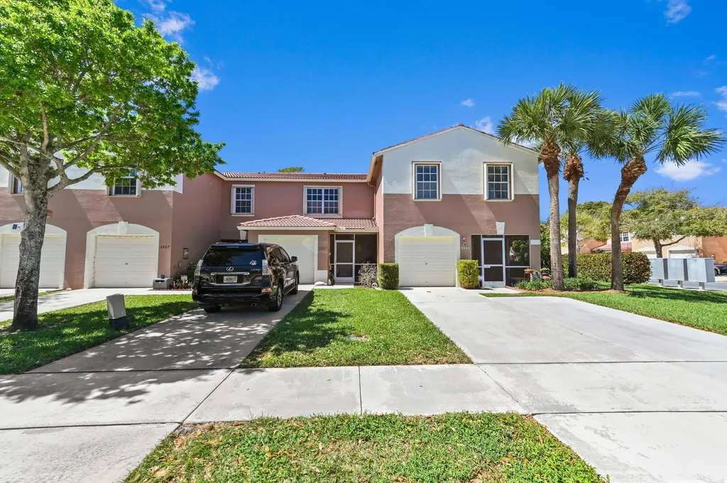 6875 Mill Brook Place Lake Worth FL 33463