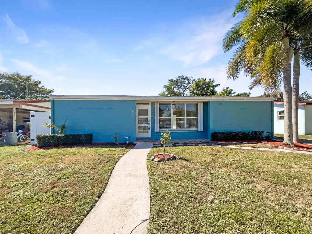 11812 Balsam Drive Royal Palm Beach FL 33411