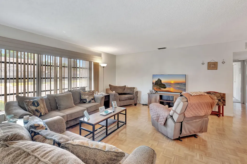 14110 Nesting Way Delray Beach FL 33484