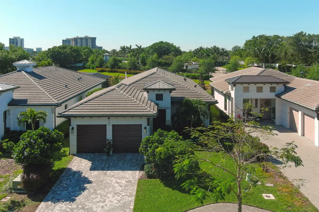 3088 Gin Berry Way West Palm Beach FL 33401