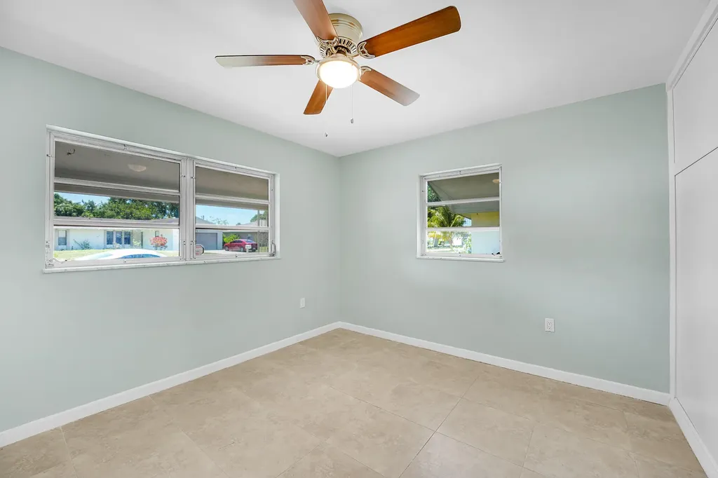 302 W Arbor Avenue Port St Lucie FL 34952