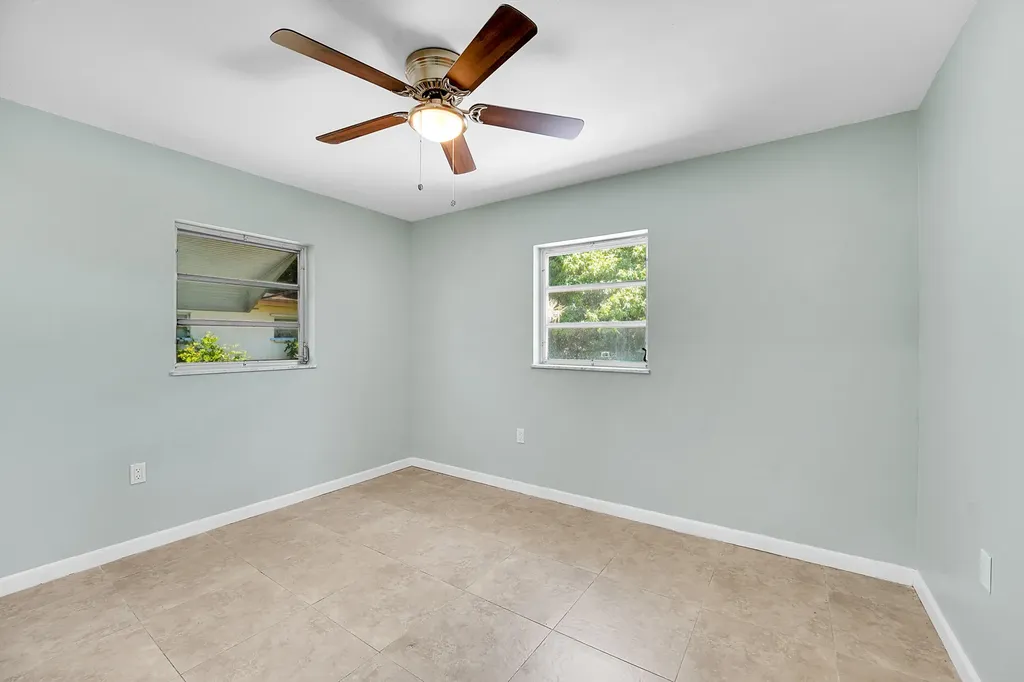 302 W Arbor Avenue Port St Lucie FL 34952