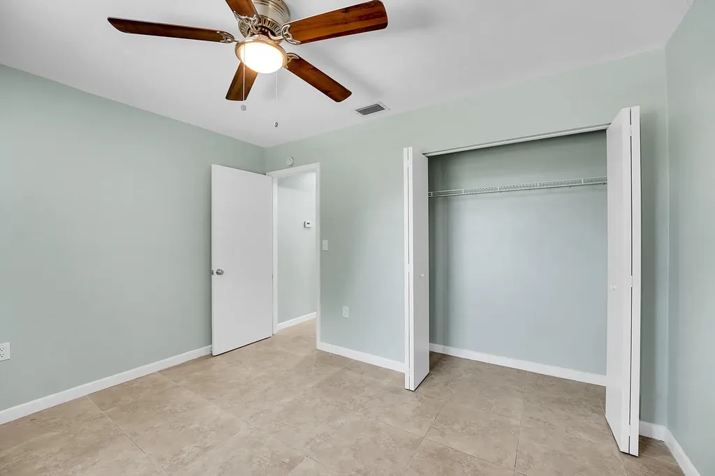 302 W Arbor Avenue Port St Lucie FL 34952