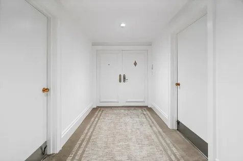 150 Bradley Place Palm Beach FL 33480