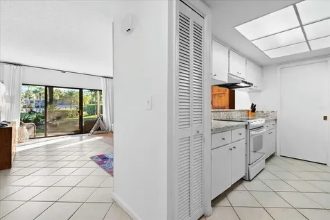 11863 Wimbledon Circle Wellington FL 33414