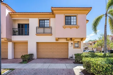 4780 Grand Cypress Circle N Coconut Creek FL 33073