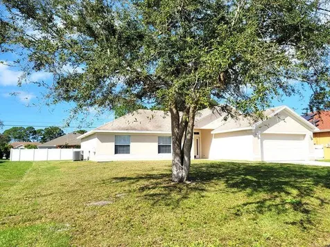 3572 SW Savona Boulevard Port St Lucie FL 34953
