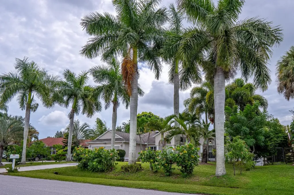 1731 SW Anderson Street Port St Lucie FL 34953