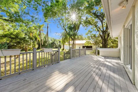 11541 Okeechobee Road Fort Pierce FL 34945