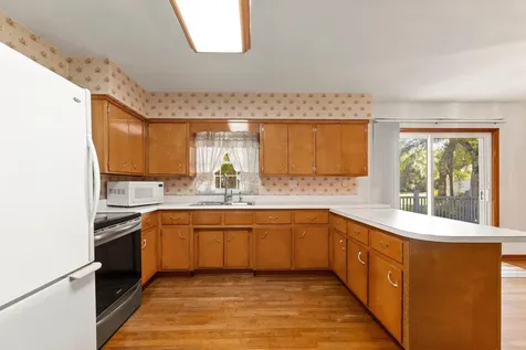 11541 Okeechobee Road Fort Pierce FL 34945