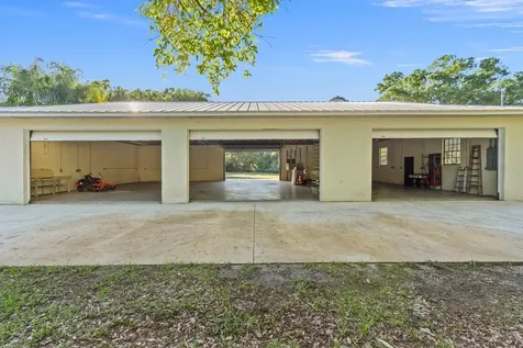11541 Okeechobee Road Fort Pierce FL 34945