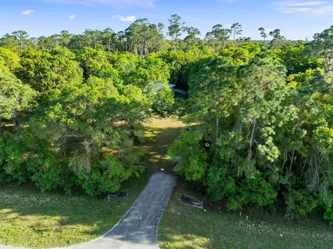 11541 Okeechobee Road Fort Pierce FL 34945
