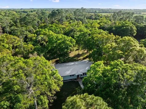 11541 Okeechobee Road Fort Pierce FL 34945