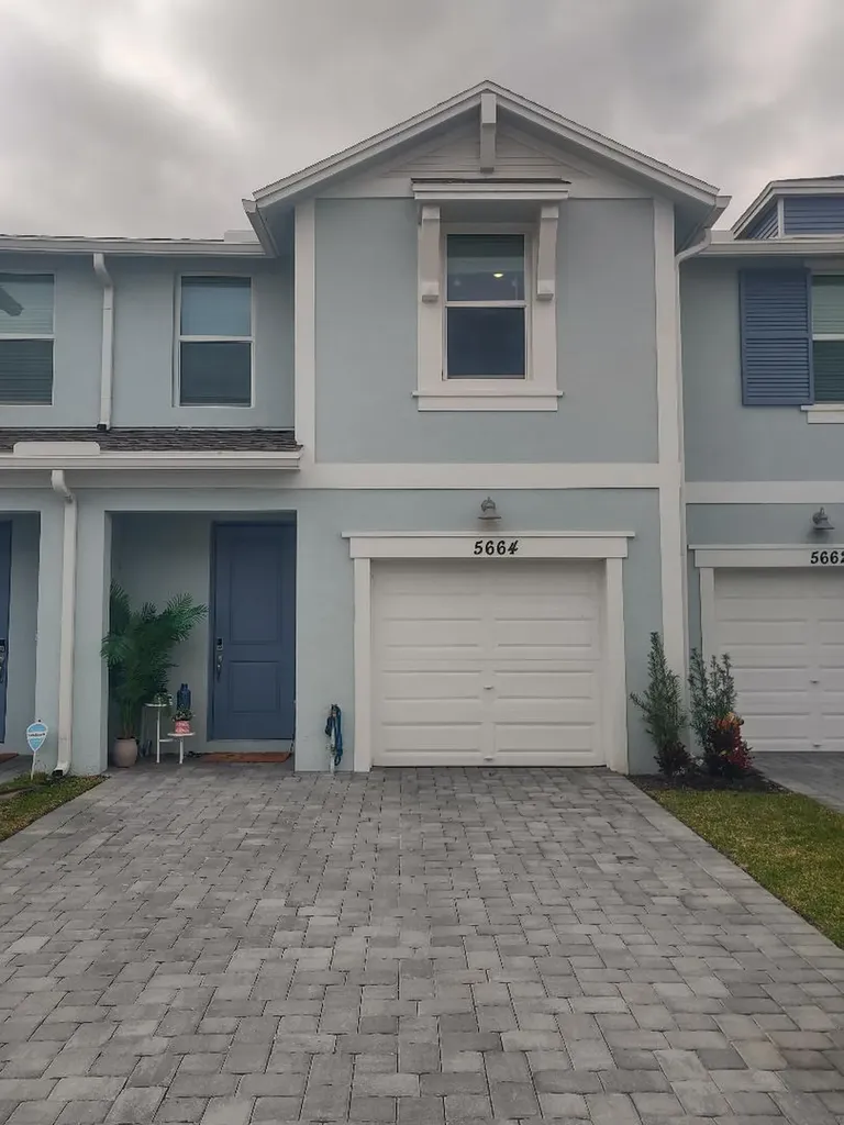5664 SE Edgewater Circle Stuart FL 34997
