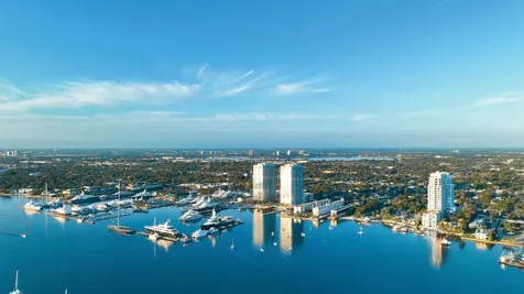4714 N Flagler West Palm Beach FL 33407