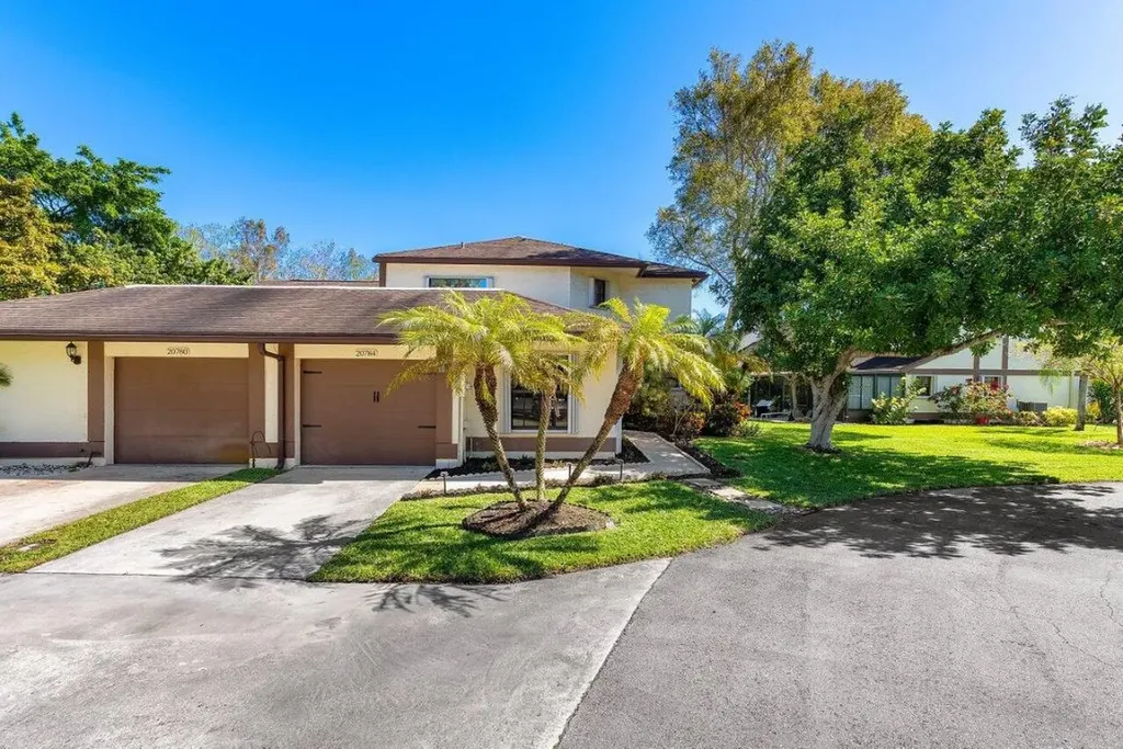 20784 Boca Ridge Drive N Boca Raton FL 33428