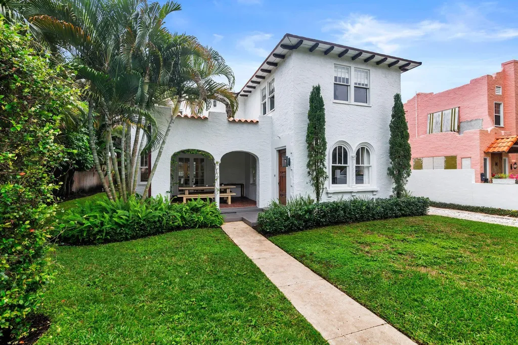 306 Marlborough Place West Palm Beach FL 33405