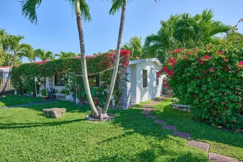 612 W Drew Street Lantana FL 33462